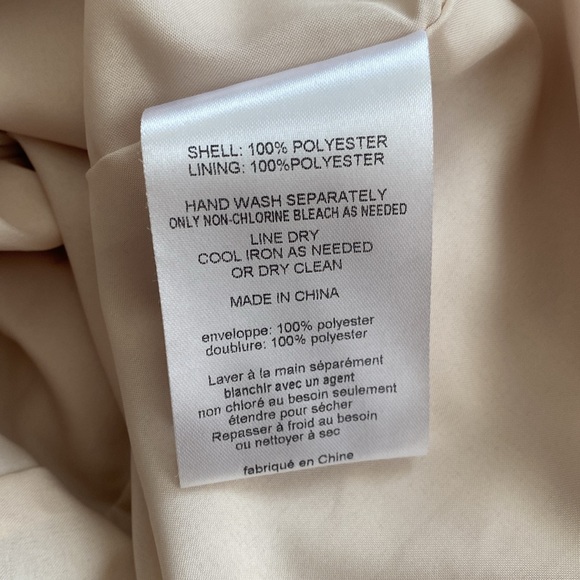 Vera Wang Bridesmaid Chiffon Ruffled Dress in Champagne Color - Picture 13 of 14